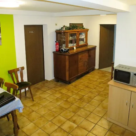 Dreser By Interhome Апартаменты Kottenborn